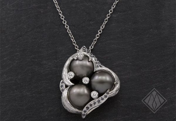 Mothers Tahitian Pearl Necklace