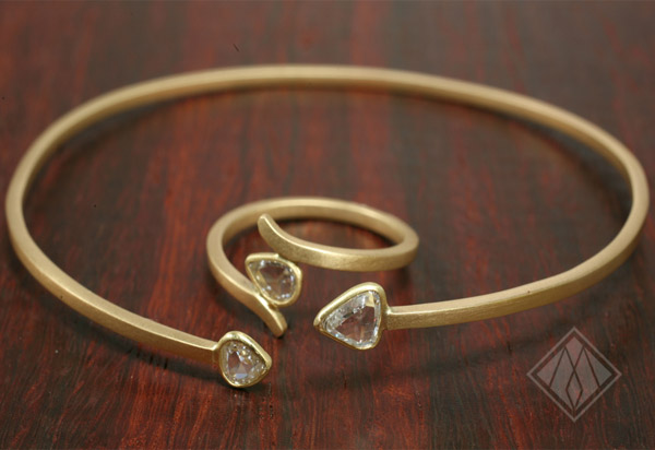rosecut bangle